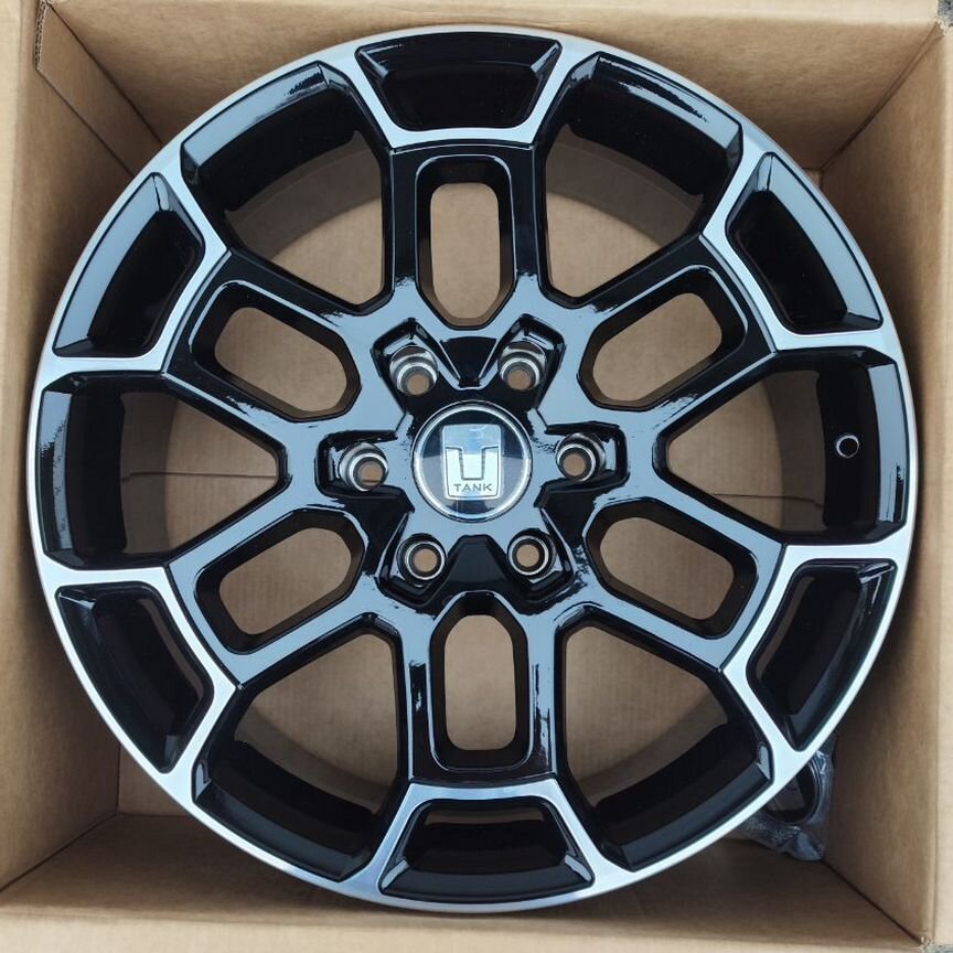 Литые диски Tank 8.5×R20 6×139.7