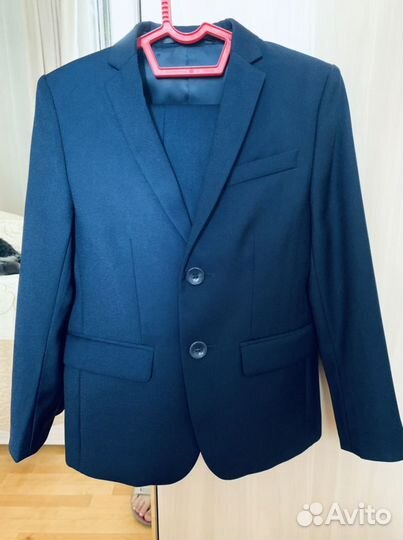 Школьный костюм