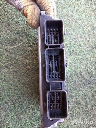 Блок управления двигателем (эбу) Ford Focus 2