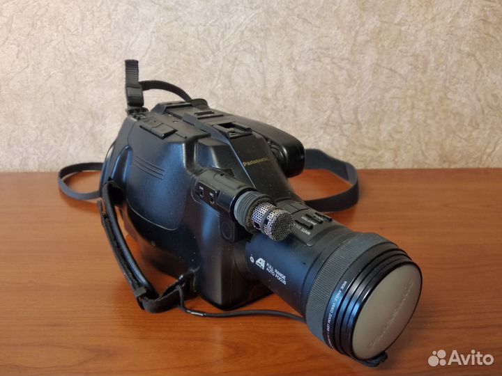 Видеокамера Panasonic G-120 VHS-C