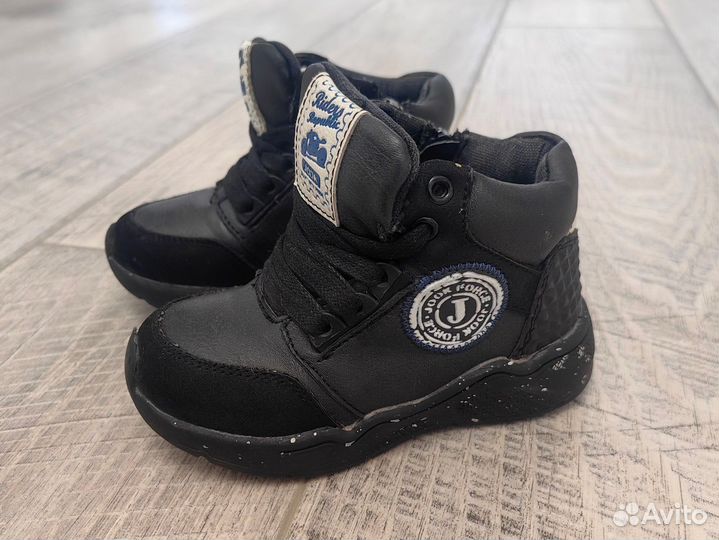 Ботинки кроссовки Jook 24