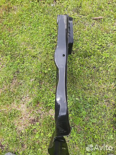 Передняя правая стойка кузова для Toyota LC Prado