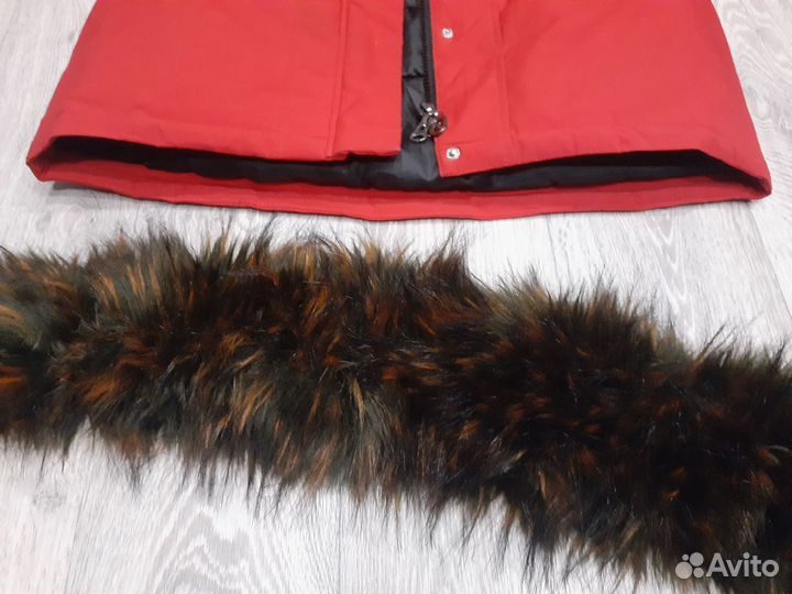 Зимний тёплый пуховик 46-48 размер
