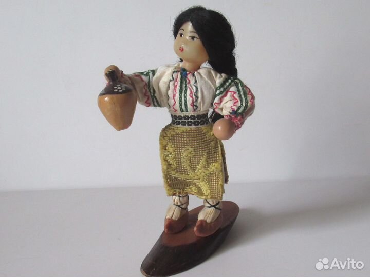 Кукла сувенирная Молдавия 1970 г. редкая