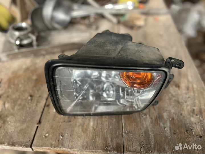 Фара infiniti qx56