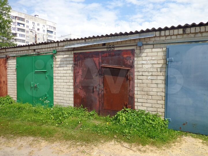 Гараж