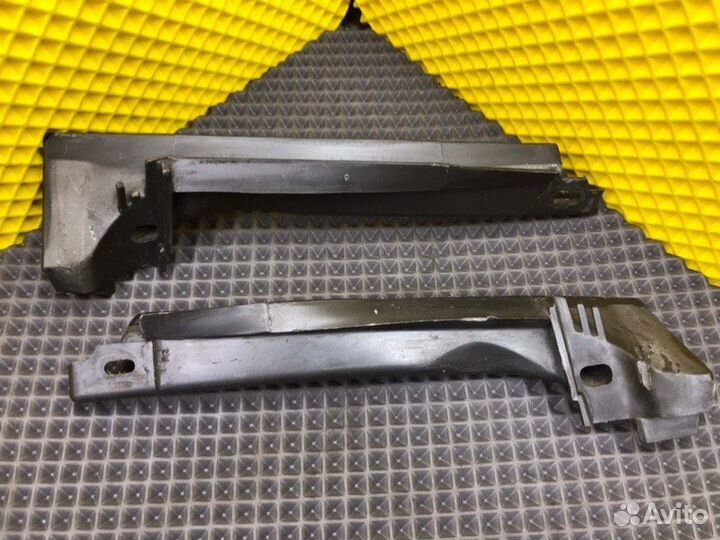 Крышки воздуховода Mercedes-Benz 190E W201