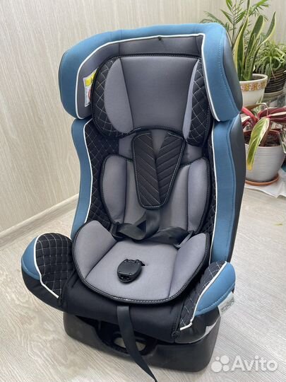 Автокресло Babyton