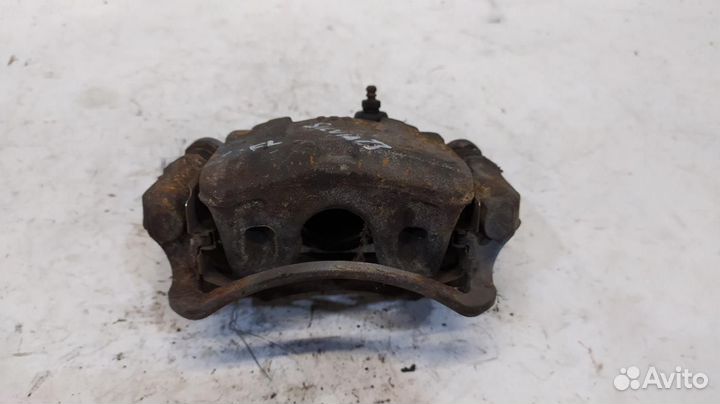 Суппорт тормозной nissan Silvia S13 CA18 передний