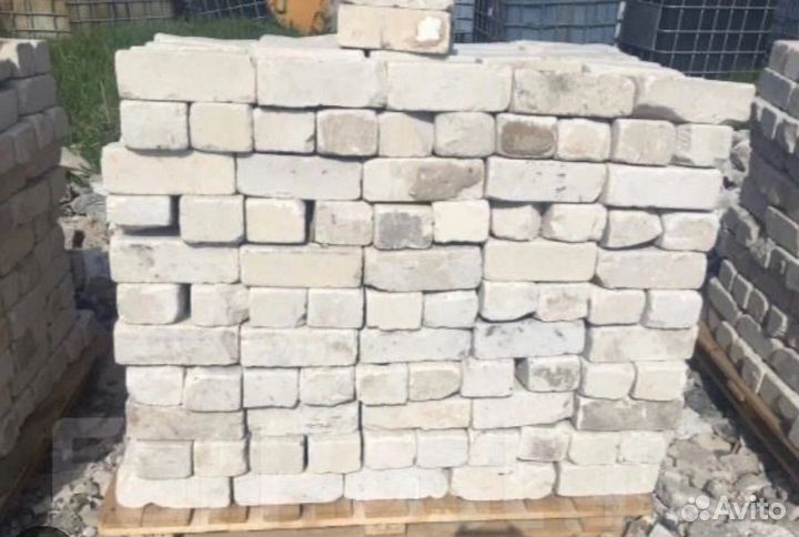 Продам кирпич