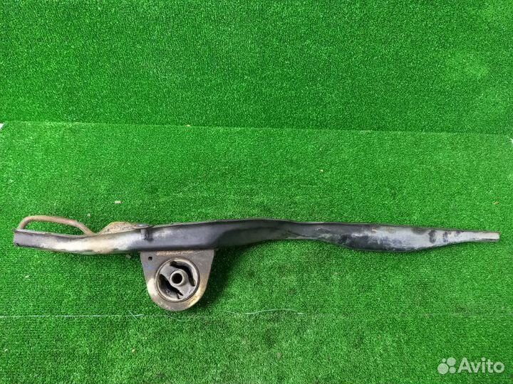 Балка продольная под двс Mitsubishi Lancer CS2A