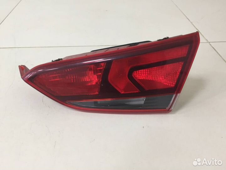 Фонарь задний внутренний правый Hyundai Solaris 20