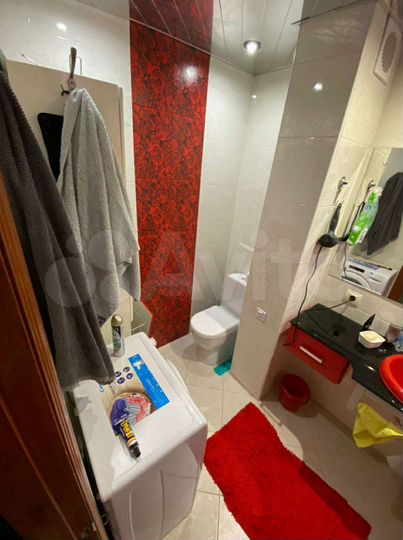 2-к. квартира, 50 м², 4/10 эт.