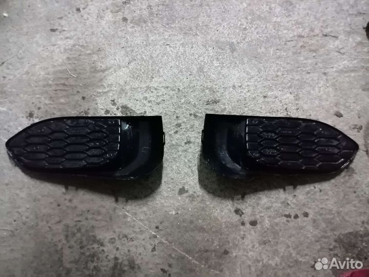 Заглушка бампера переднего Хонда фит