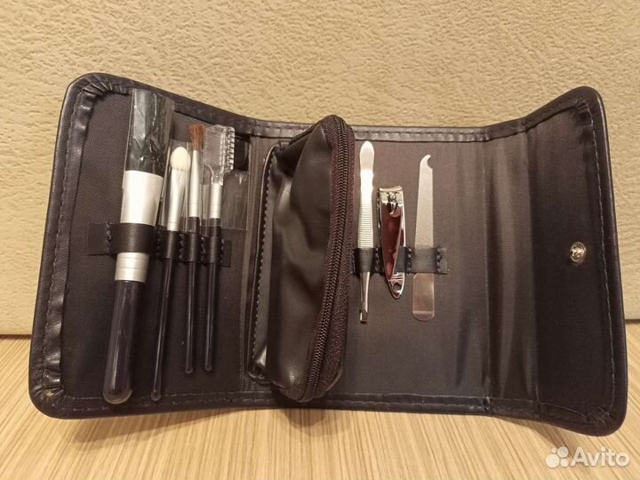 Новый Косметический набор. Макияж+ Маникюр