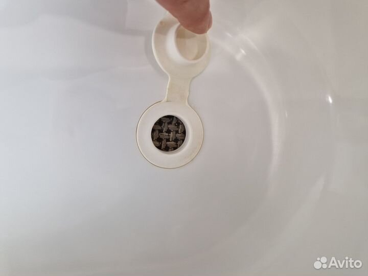 Ванночка для купания новорожденного со сливом