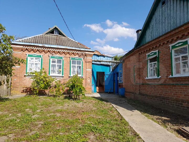 Дом 53 м² на участке 20,6 сот.