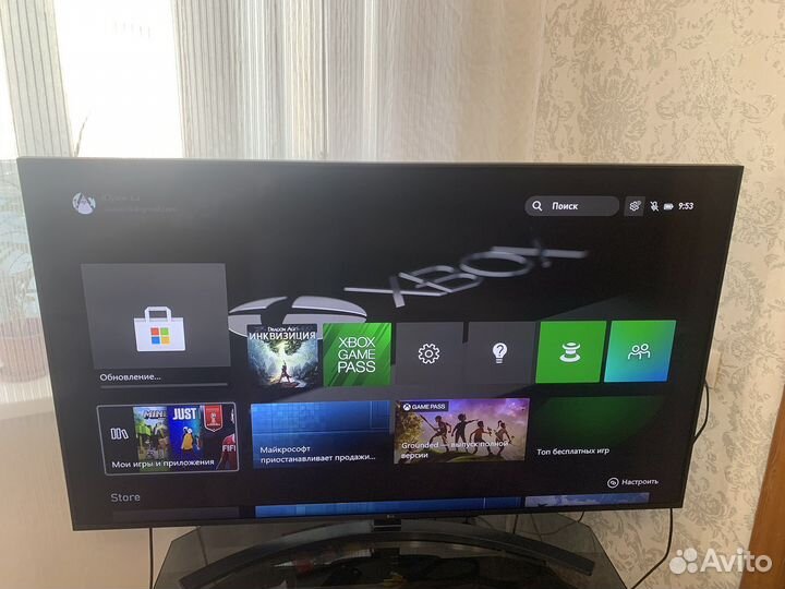 Xbox ONE 500GB в отличном состоянии