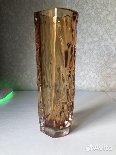 Ваза Кора.лзхс