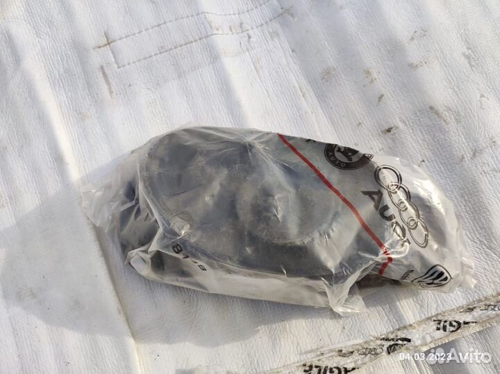 80A809906 Лючок бензобака Audi Q5 2017