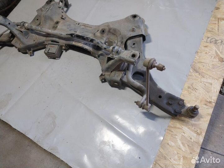 Подрамник передний Hyundai Ix35 хэтчбэк G4KD 2011