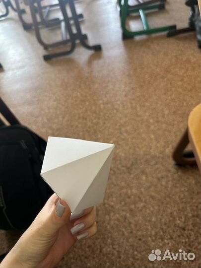 Пирамида из бумаги ручная работа