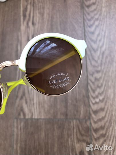 Очки River Island
