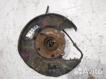 Кулак задний левый Ауди A6 C5