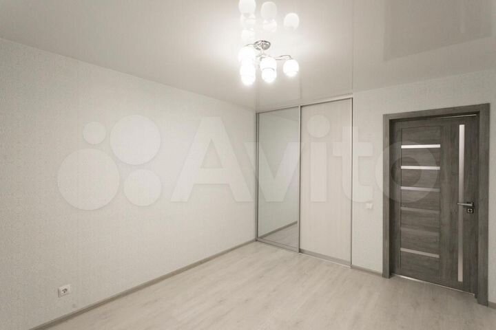 3-к. квартира, 79,8 м², 8/10 эт.
