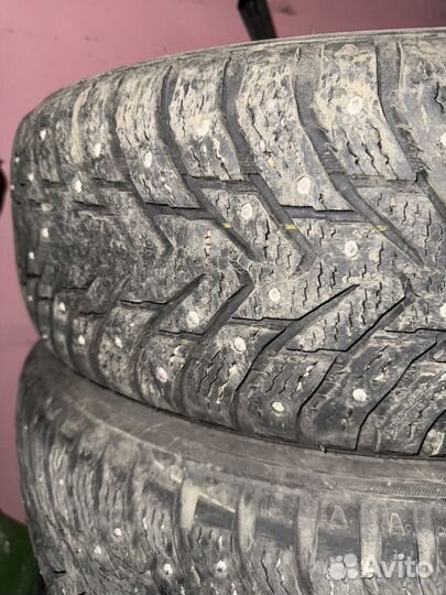 Nokian Tyres Hakkapeliitta 8 SUV 225/60 R18