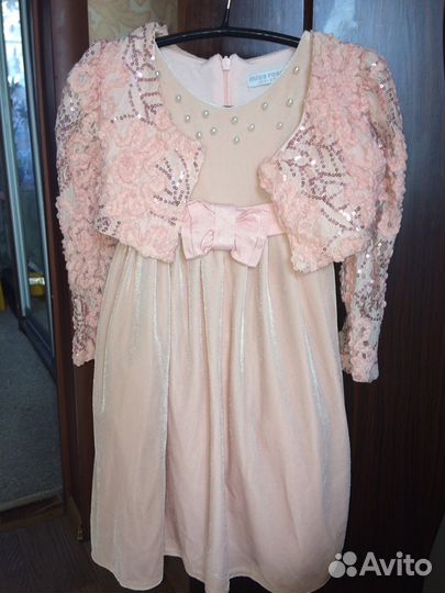 Платье на девочку.Турция.рост 104,бархат