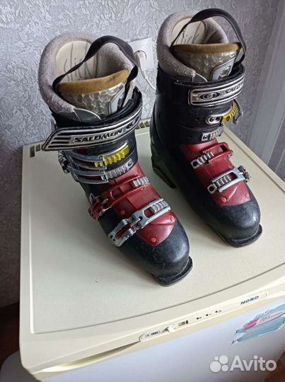 Горнолыжные ботинки 42