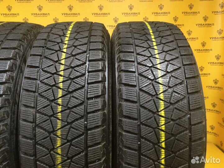 Bridgestone Blizzak DM-V2 225/65 R17 102Q