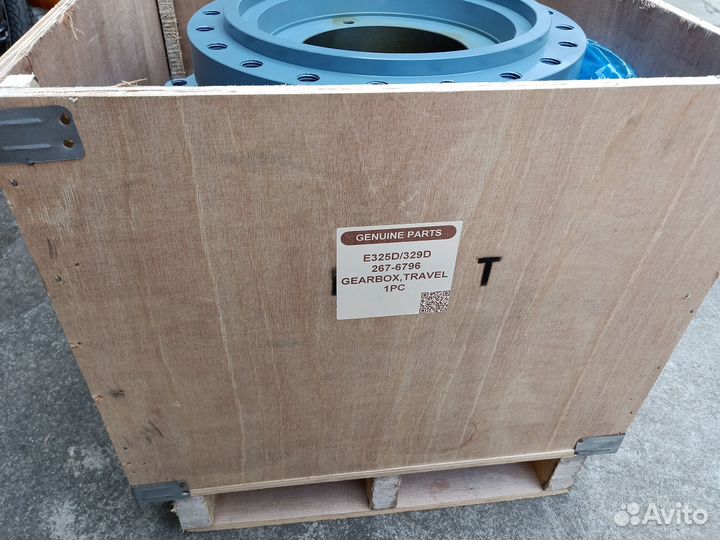 Редуктор хода CAT325DL
