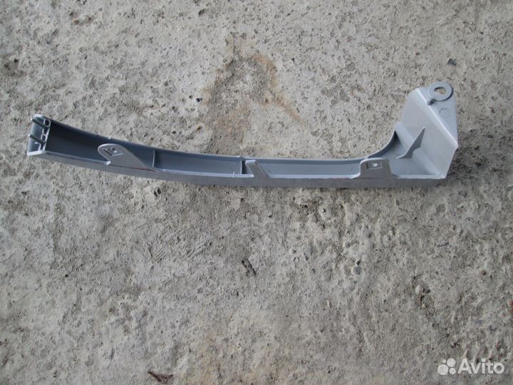 Накладка под фару левая новая Chevrolet lanos