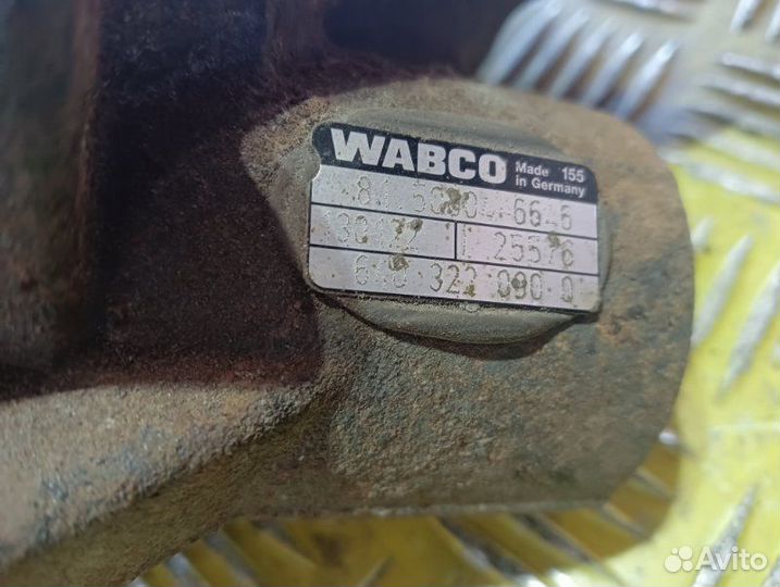 Суппорт правый Man Tga Tgs Tgx