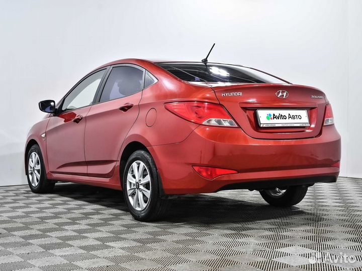 Hyundai Solaris 1.6 AT, 2015, 45 000 км