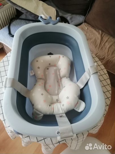 Ванночка для купания новорожденного