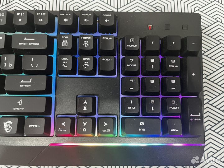 Игровая клавиатура MSI Vigor GK30