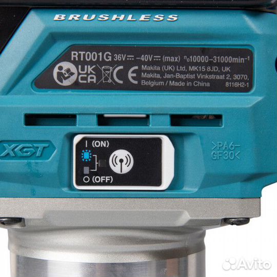 Аккумуляторный фрезер Makita RT001GZ19 XGT