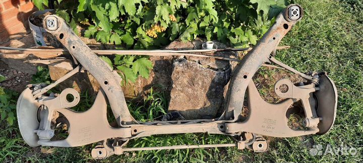 Подрамник задний audi a4 b8, a5в сборе