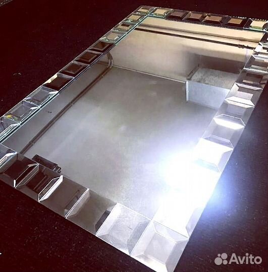 Зеркала с подсветкой по заказу