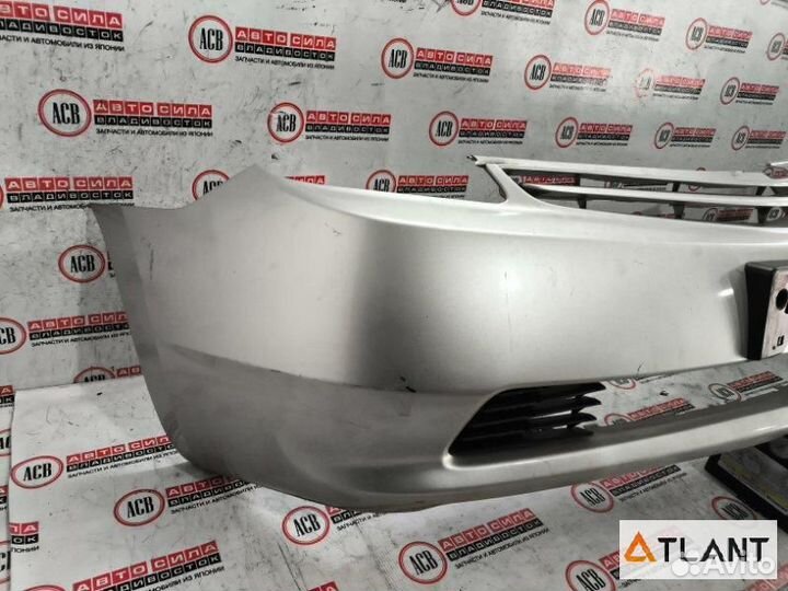 Бампер передний toyota prius