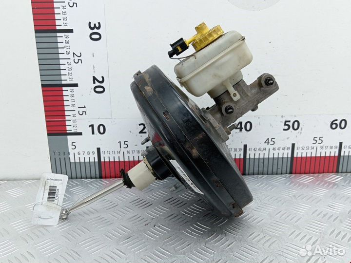 Усилитель тормозов вакуумный для Volkswagen Golf 4