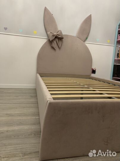 Изготовление мягких стеновых панелей, кроватей