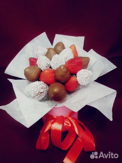 Сладкий букет клубники