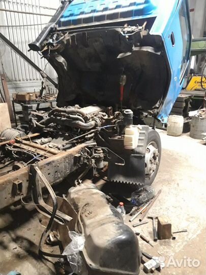 Isuzu NQR 71 в разборе