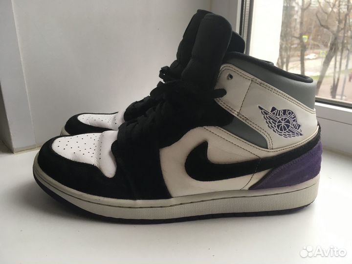 Продам кроссовки Nike AIR Jordan