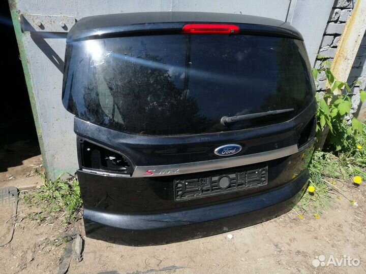 Крышка багажника Ford S-Max