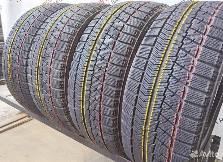 Bridgestone Blizzak VRX 205/50 R17 98T